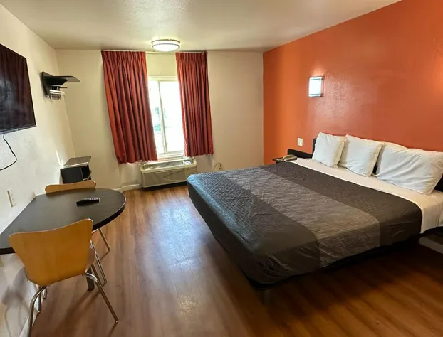 Beachside Inn Motel hotel detail image 4