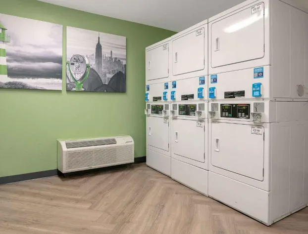 Extended Stay America Suites Orange County Anaheim Conv Ctr hotel detail image 4