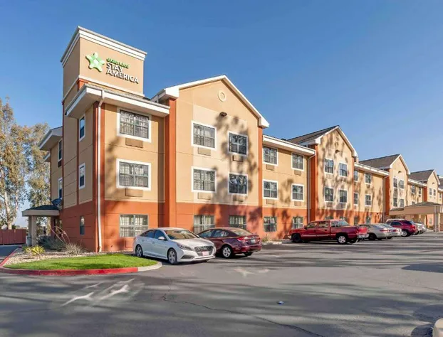 Extended Stay America Suites Orange County Lake Forest hotel detail image 1