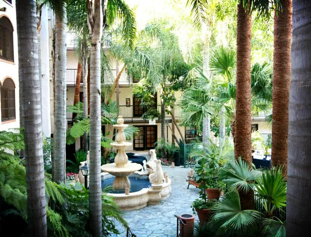 The Buena Park Grand Hotel & Suites hotel detail image 1