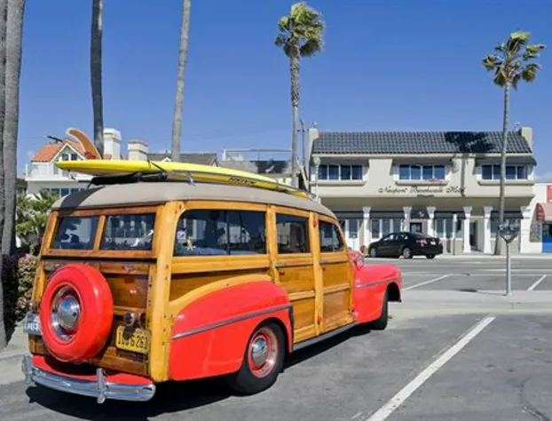 Newport Beach Hotel, A Four Sisters Inn hotel detail image 2