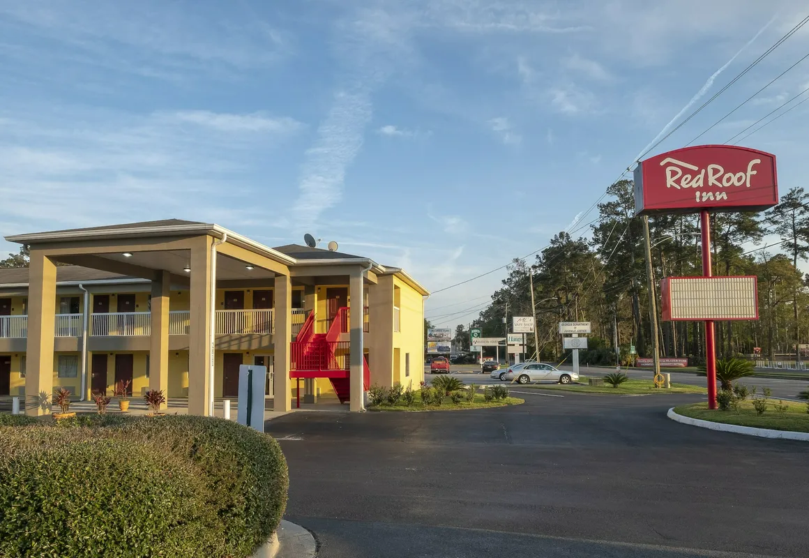 Red Roof Inn Valdosta - University hotel hero