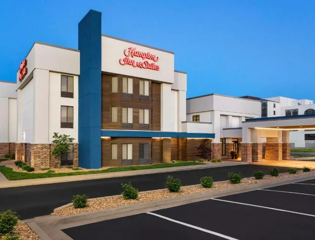 Hampton Inn & Suites Springfield, MO hotel detail image 1