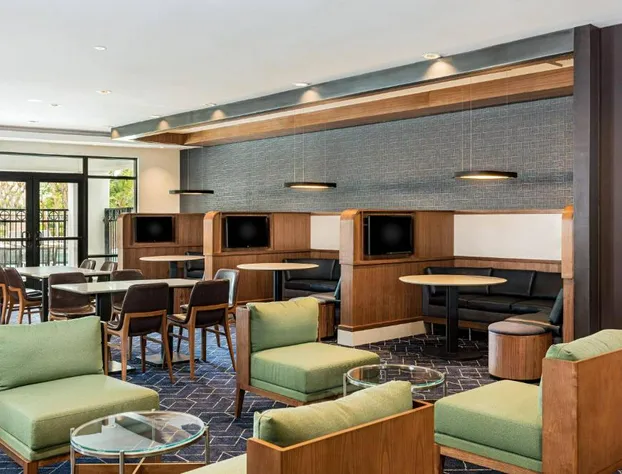 Courtyard Anaheim Resort/Convention Center hotel detail image 4