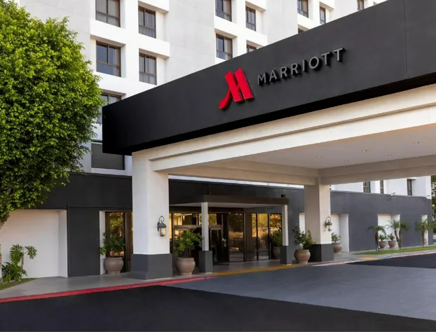 Marriott Riverside at the Convention Center hotel detail image 1