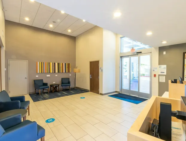 Holiday Inn Express Anaheim West by IHG hotel detail image 4