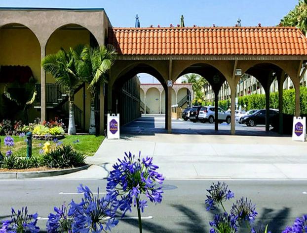 Kings Inn Anaheim at the Park & Convention Center hotel detail image 4
