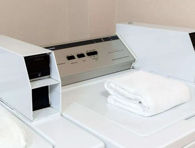 Days Inn by Wyndham Mission Valley/SDSU hotel detail image 2