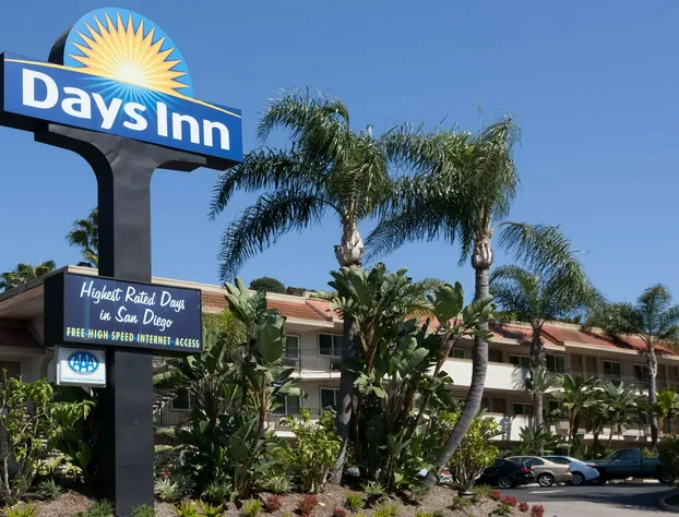 Days Inn by Wyndham San Diego Hotel Circle hotel detail image 1