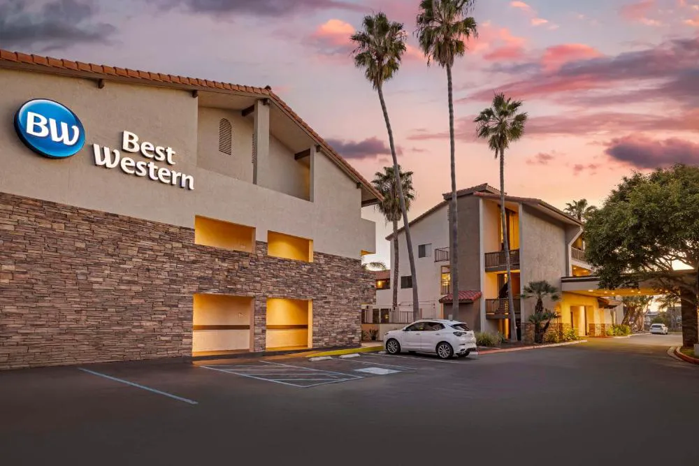 Best Western Carlsbad by the Sea hotel hero