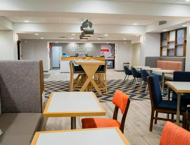 Hampton Inn Gonzales hotel detail image 2