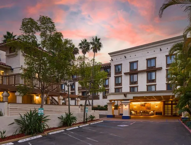 Courtyard by Marriott Old Town hotel detail image 1