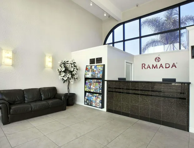 Ramada by Wyndham Oceanside hotel detail image 2