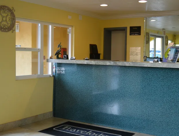 Travelodge by Wyndham San Diego Downtown Convention Center hotel detail image 3