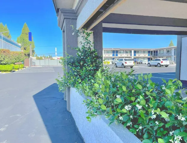 Motel 6 Yuba City, CA hotel detail image 2