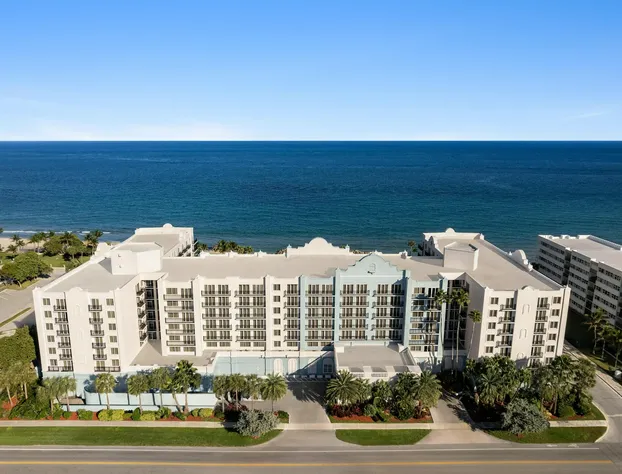 Embassy Suites by Hilton Deerfield Beach Resort & Spa hotel detail image 2