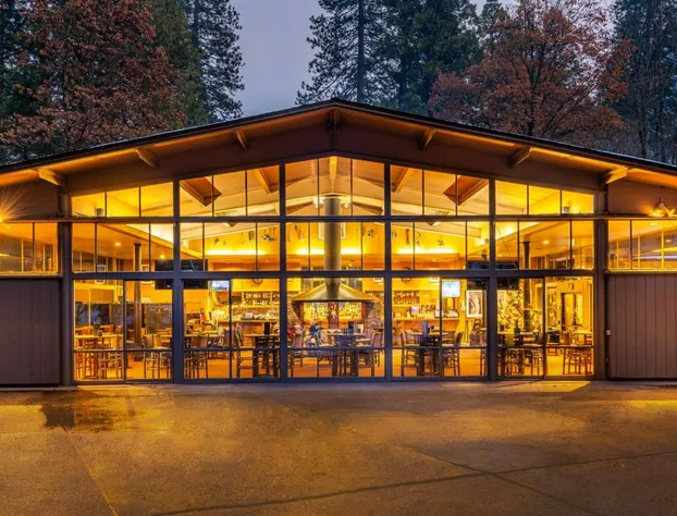 Yosemite Valley Lodge hotel detail image 2