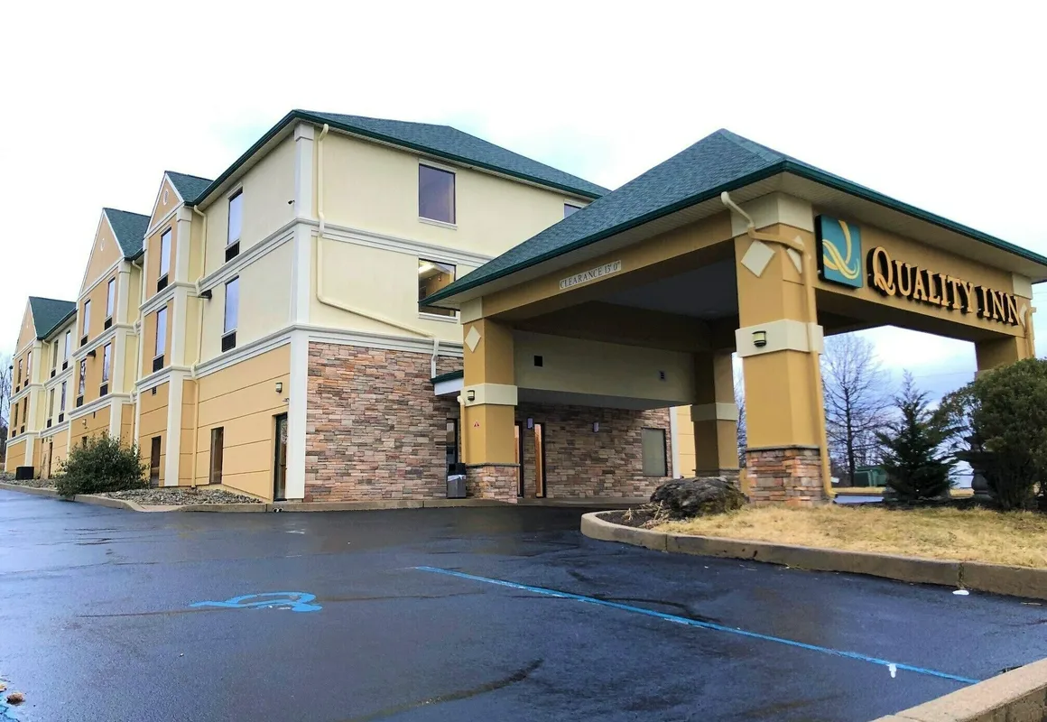 Quality Inn Hackettstown - Long Valley hotel hero
