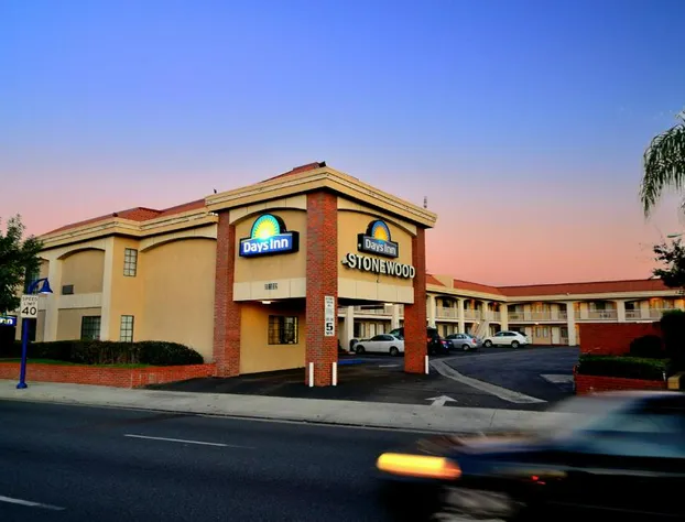 Days Inn by Wyndham Downey hotel detail image 3