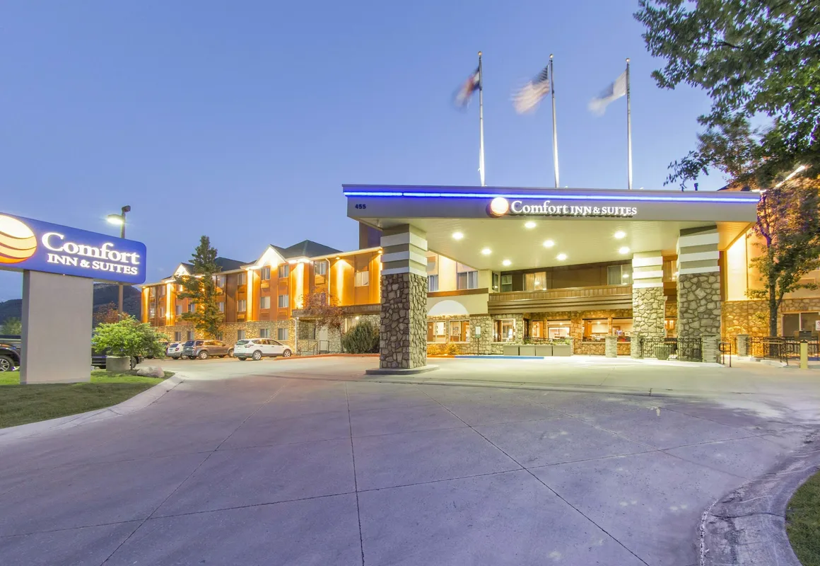 Comfort Inn & Suites Durango hotel hero