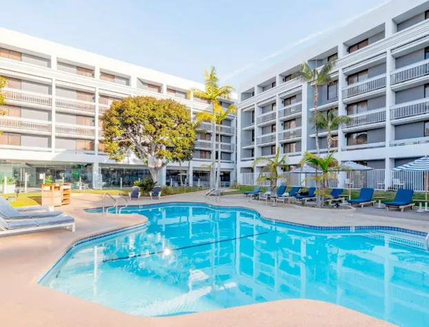Hotel MDR Marina del Rey - a DoubleTree by Hilton hotel detail image 2