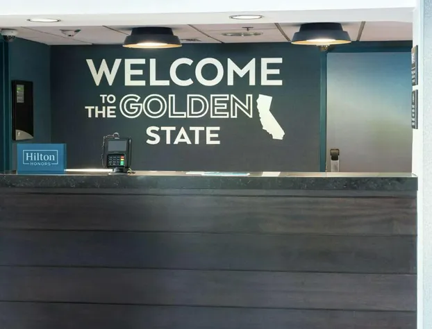 Hampton Inn Los Angeles/Santa Clarita hotel detail image 1