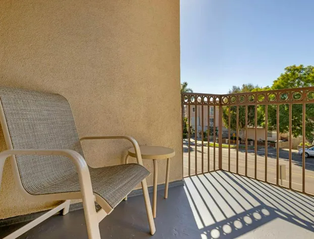 Best Western Royal Palace Inn & Suites hotel detail image 2