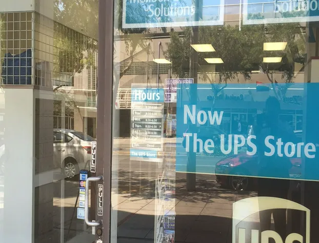 Ramada Plaza by Wyndham West Hollywood Hotel & Suites hotel detail image 3