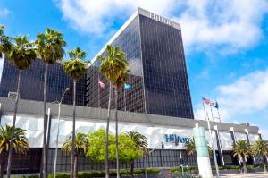 Hilton Los Angeles Airport hotel hero