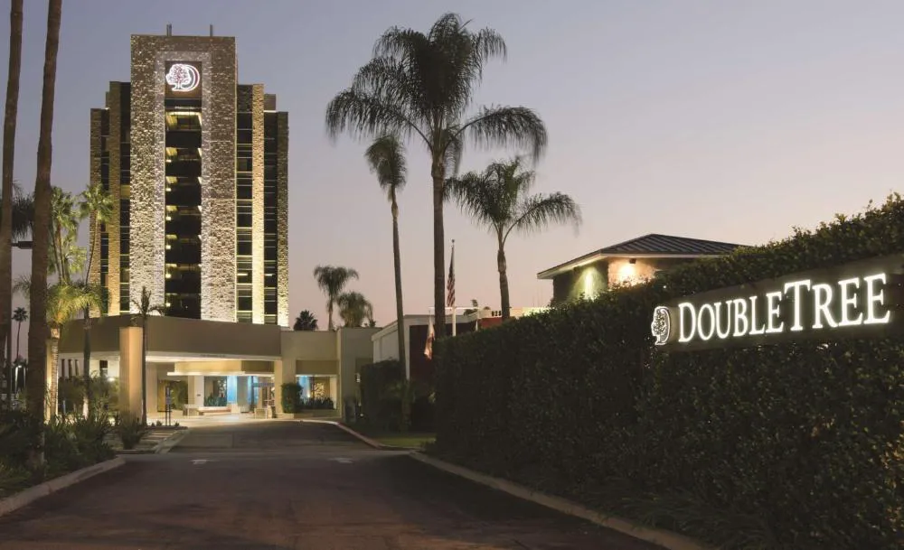 DoubleTree by Hilton Monrovia - Pasadena Area hotel hero