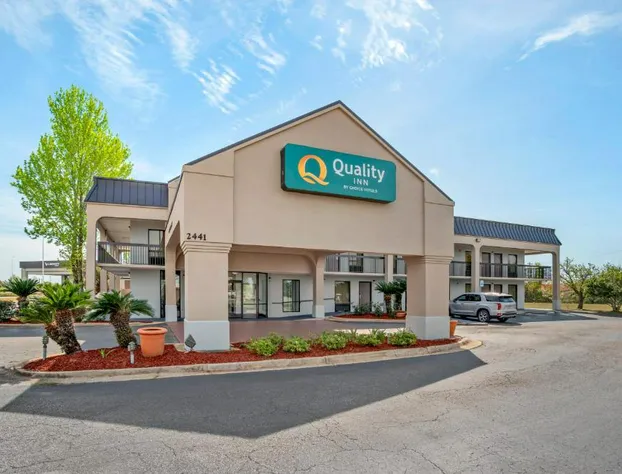 Quality Inn Foley hotel detail image 1