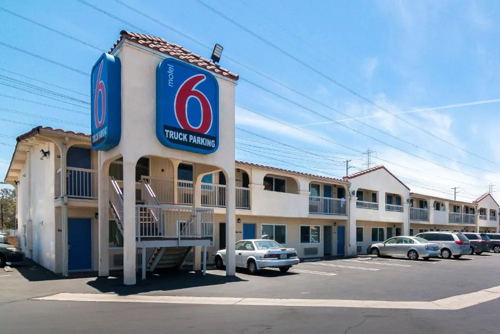 Motel 6 South El Monte, CA - Los Angeles hotel hero