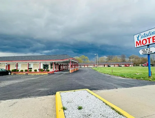 Catalina Airport Motel hotel detail image 2