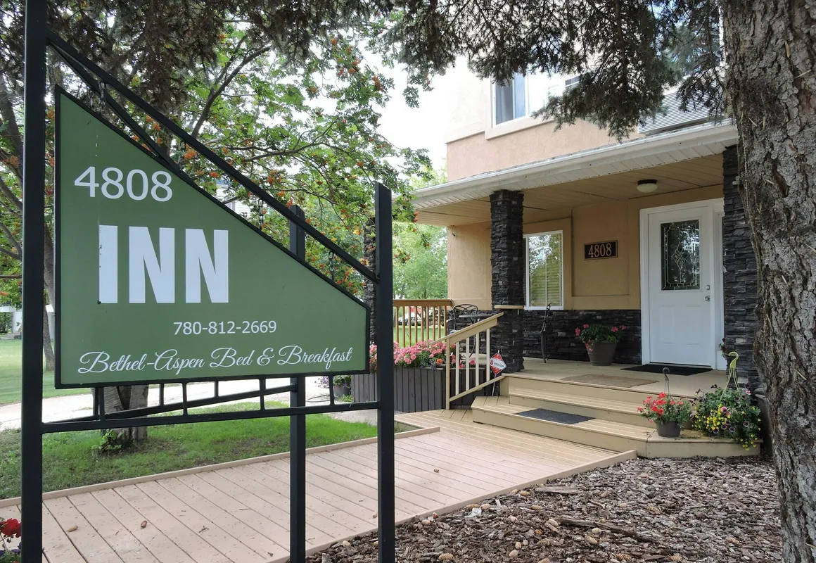 Bethel-Aspen Inn hotel hero