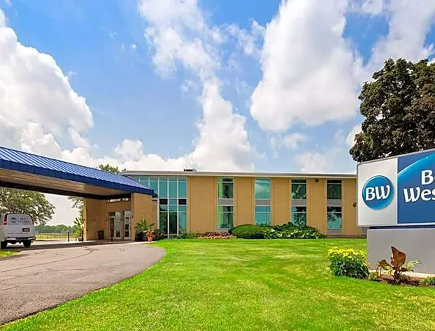 SureStay Plus by Best Western Syracuse Airport Htl hotel detail image 1