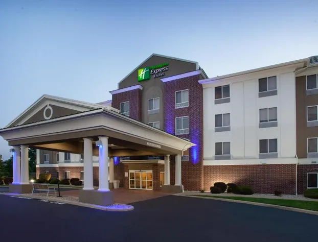 Holiday Inn Express Hotel & Suites Chicago South Lansing by IHG hotel detail image 1