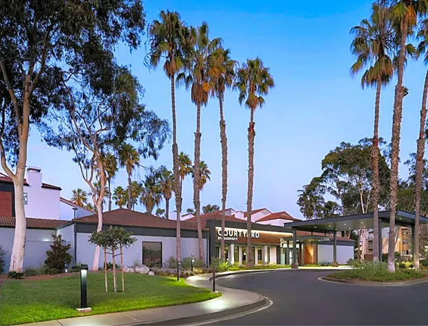 Courtyard by Marriott Los Angeles Torrance Palos Verdes hotel detail image 3