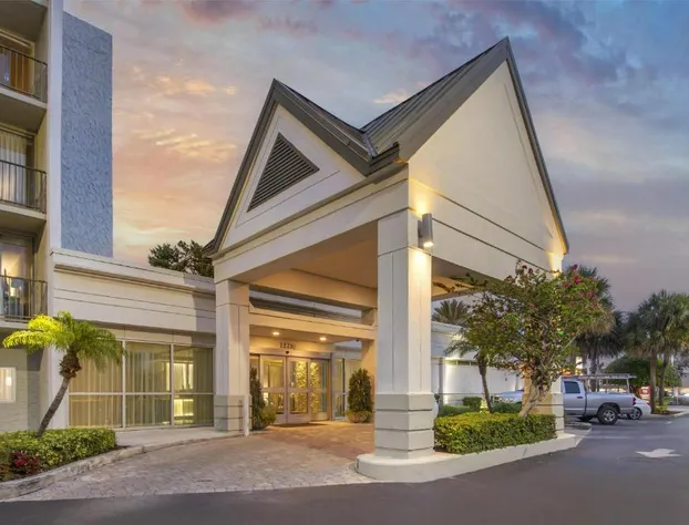 Best Western Plus North Miami/Bal Harbour hotel detail image 1