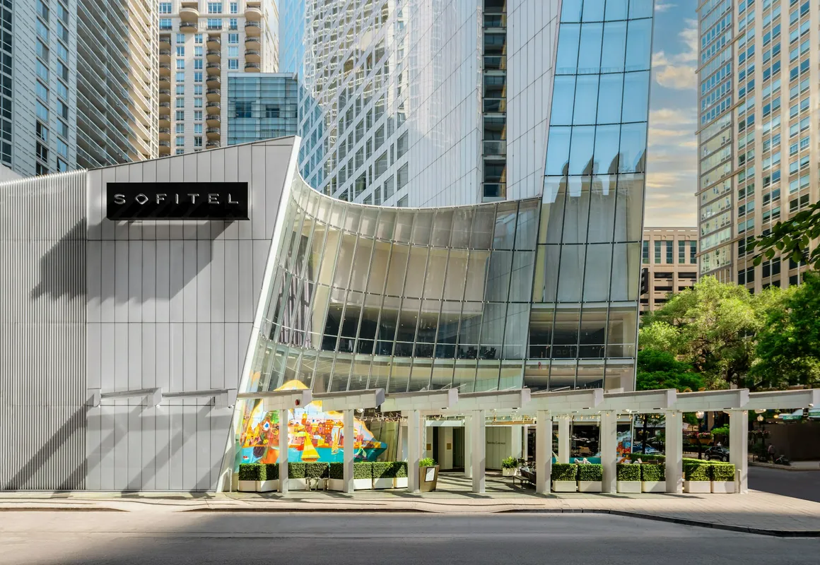 Sofitel Chicago Magnificent Mile hotel hero