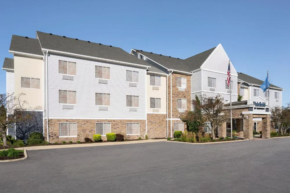 Fairfield Inn & Suites by Marriott Chicago Naperville/Aurora hotel hero