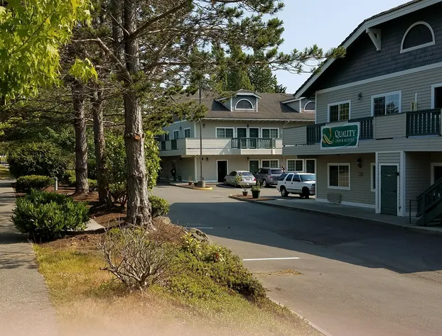 Quality Inn & Suites Bainbridge Island hotel detail image 1