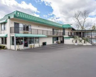 Econo Lodge Conway Central hotel hero