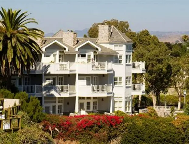 Blue Lantern Inn, A Four Sisters Inn hotel detail image 1