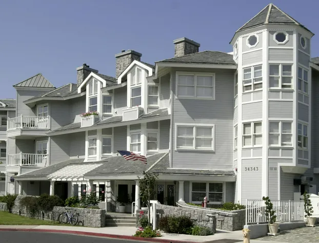 Blue Lantern Inn, A Four Sisters Inn hotel detail image 2