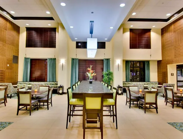 Hampton Inn & Suites Moreno Valley hotel detail image 4