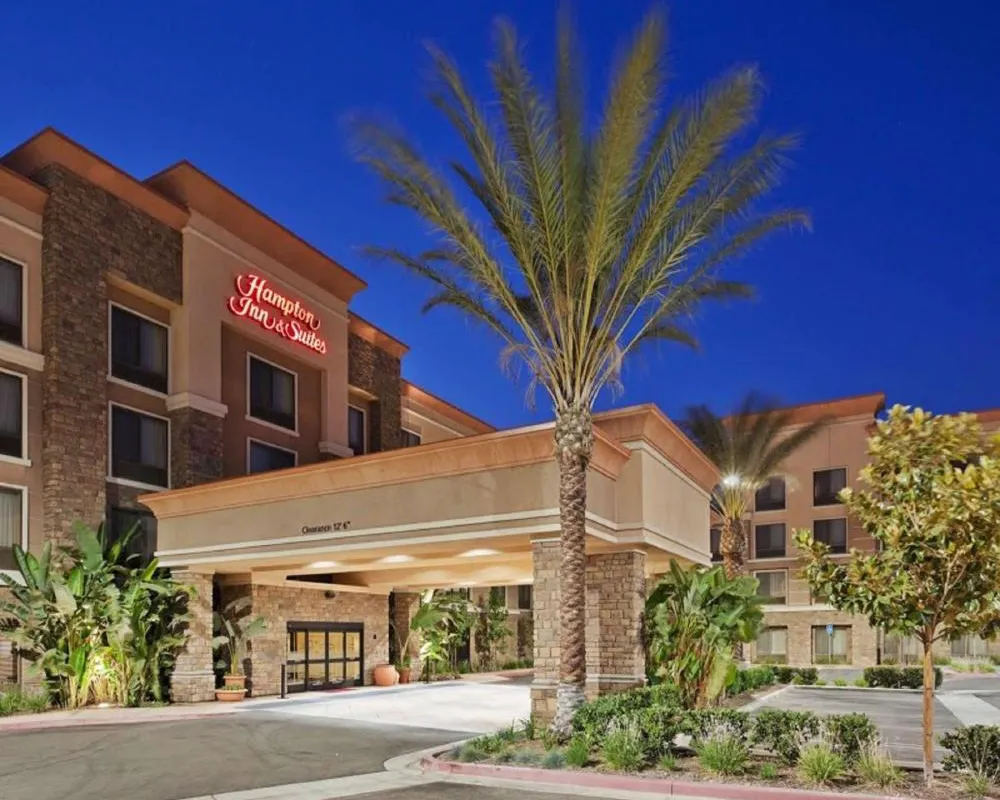 Hampton Inn & Suites Moreno Valley hotel hero