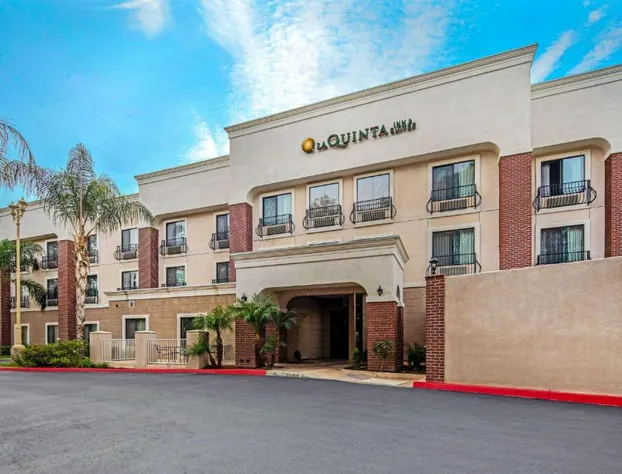 La Quinta Inn & Suites by Wyndham Temecula hotel detail image 1