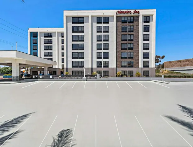 Hampton Inn by Hilton Los Angeles Airport hotel detail image 4