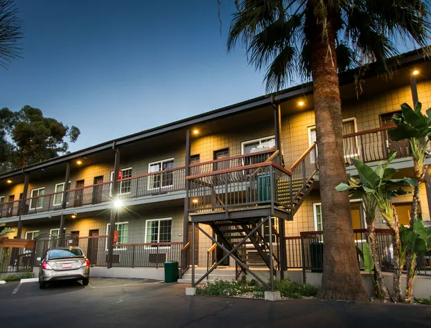 Granada Inn hotel detail image 1