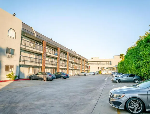 Gateway Inn Gardena hotel detail image 1
